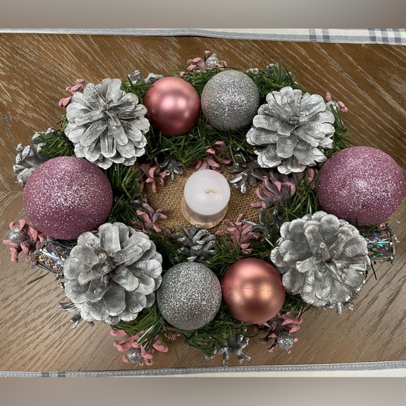Handmade Pink and Silver Christmas Centerpiece Pine cones and Ornaments - Picture 2 of 3